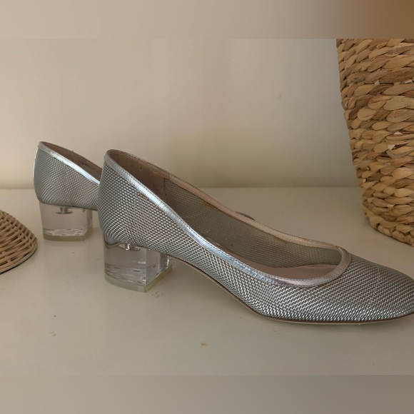 Ann Mashburn Lucite - Picture 2 of 13